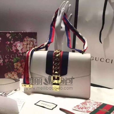 古驰新款gucci SYlvIE女包  中号彩色织布肩带锁链包421882