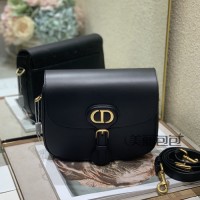 迪奥新款dior bobby马鞍包怎么样?款式图片与价格