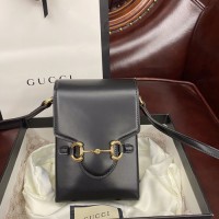 鹿晗同款古驰迷你盒子包 gucci1955马衔扣手机包625615