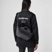 burberry pocket系列新版tote女包 巴宝莉全皮口袋包