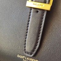 圣罗兰新款弯月包 ysl hobo小牛皮腋下包P1580