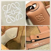 loewe hobo anagram刺绣徽标 罗意威帆布水桶包10538