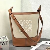 loewe hobo anagram刺绣徽标 罗意威帆布水桶包10538