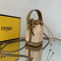 fendi montresor迷你水桶包 芬迪老花抽绳包8BS010