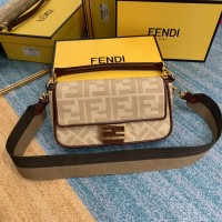 fendi baguette刺绣花纹法棍包 中号颜色合辑88R600