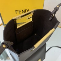 fendi Way全皮手袋 芬迪金色徽标手柄tote包3118