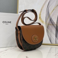 celine triomphe赛琳凯旋门老花马鞍包194152