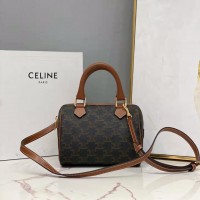 celine triomphe系列 赛琳凯旋门老花枕头包197582