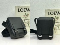 loewe military crossboby罗意威男士相机包11355