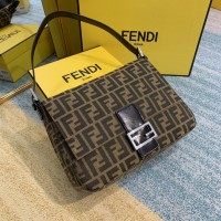 fendi baguette大号法棍腋下包 芬迪中古老花帆布包2233