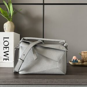 loewe Puzzle  Edge 2.0 罗意威几何包 小号 珍珠灰色 粒纹牛皮革
