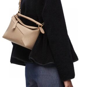 loewe Puzzle  Edge 2.0 羅意威幾何包 小號 沙色 粒紋牛皮革 - Image 11