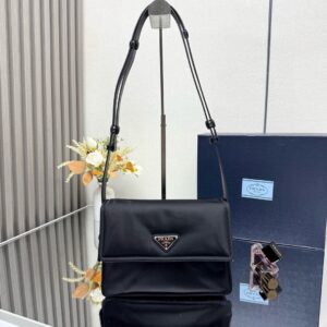Prada Cini Re-Nylon小號郵差包 普拉達黑色尼龍休閒挎包1BD313 - Image 7