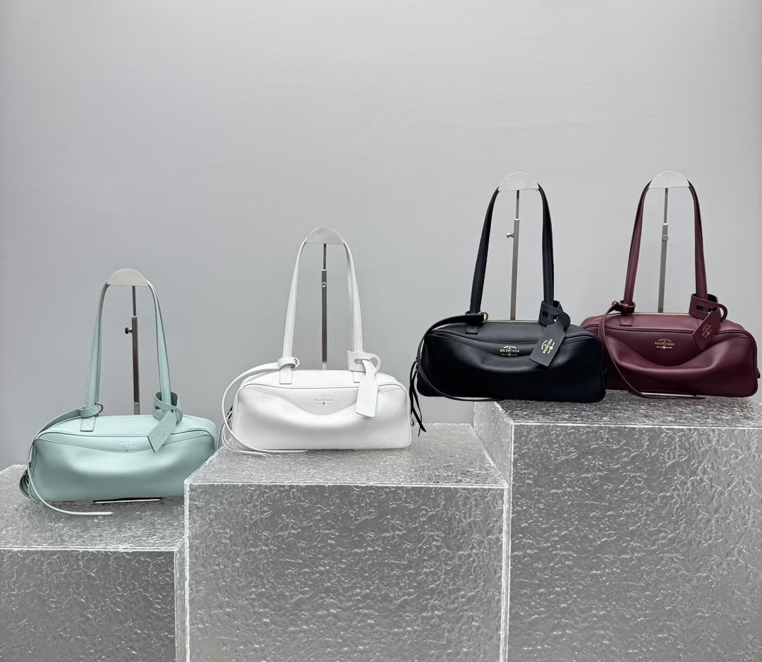 Balenciaga Carrie新款保齡球包 小號薄荷綠色牛皮革 巴黎世家女士手提單肩包 - Image 10