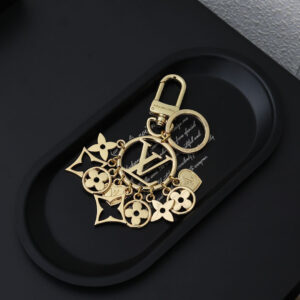 lv七夕限定款 Circle Twinkling金色包饰 Monogram花卉和心形装饰钥匙扣 M01359