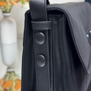 Prada Cini Re-Nylon小號郵差包 普拉達黑色尼龍休閒挎包1BD313 - Image 9