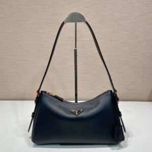 prada Aimee小号腋下包 明星同款hobo bag 黑色软牛皮革1BC229