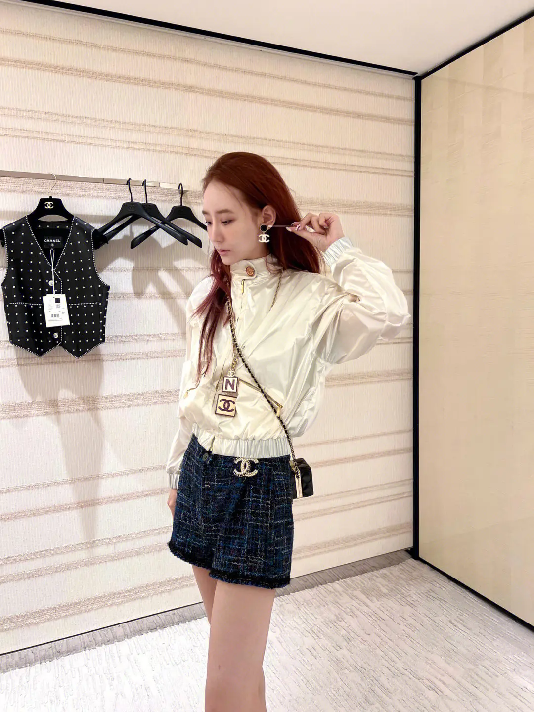 chanel香奈兒黑白拼色琺琅耳環 經典小香風大双C吊坠耳釘 - Image 12