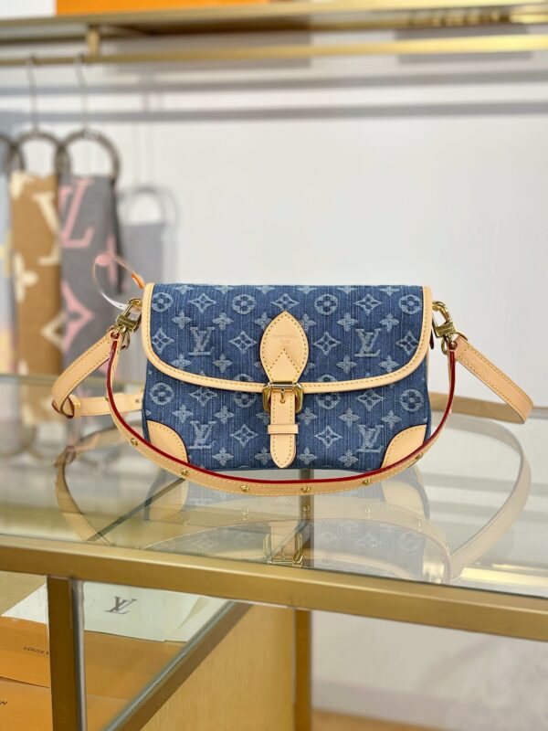 lv diane法棍包 丹宁蓝色提花牛仔包 M13070