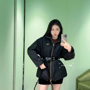 prada Tessuto Locker鎖頭包 Re-Nylon黑色尼龍立方體枕頭包1BC233 - Image 4