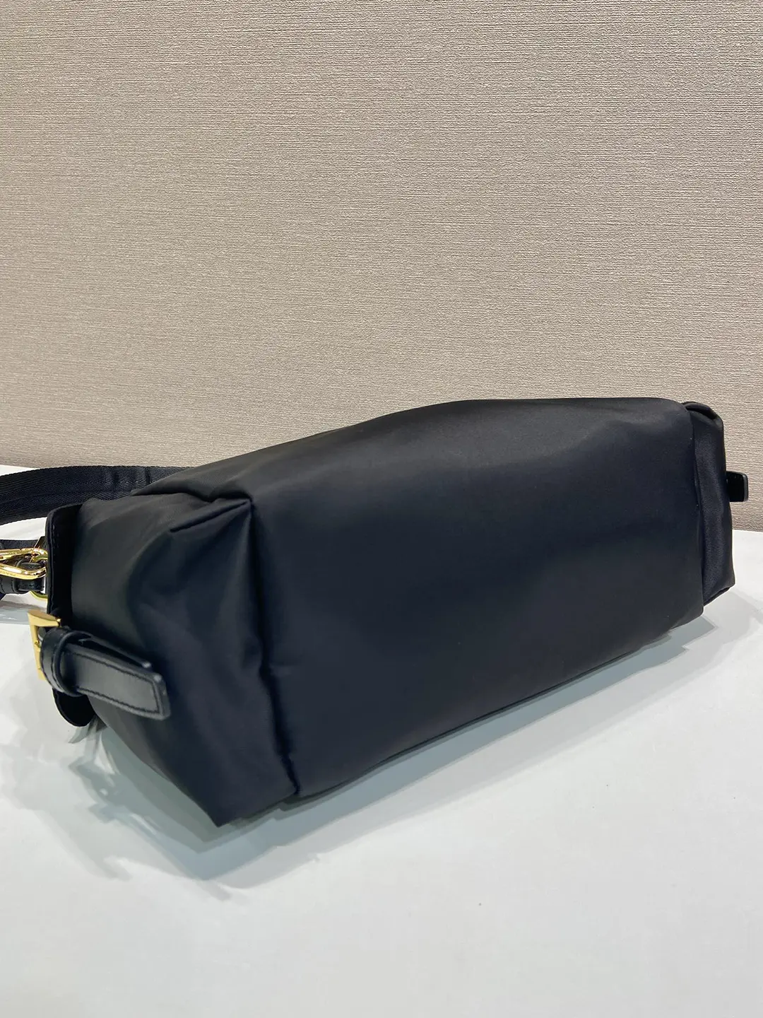 Prada Re-Nylon explore普拉達小號黑色尼龍探索包1BC264 - Image 10