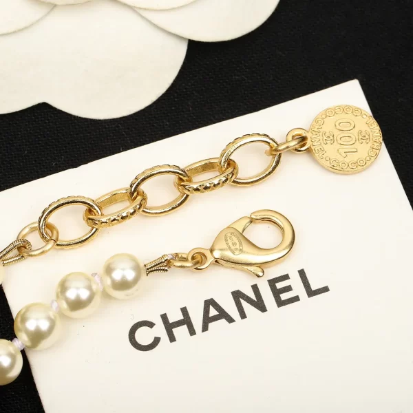 chanel香奈兒100周年纪念限量版 香女郎珍珠双C项链