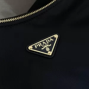 Prada Re-Nylon explore普拉達小號黑色尼龍探索包1BC264 - Image 6