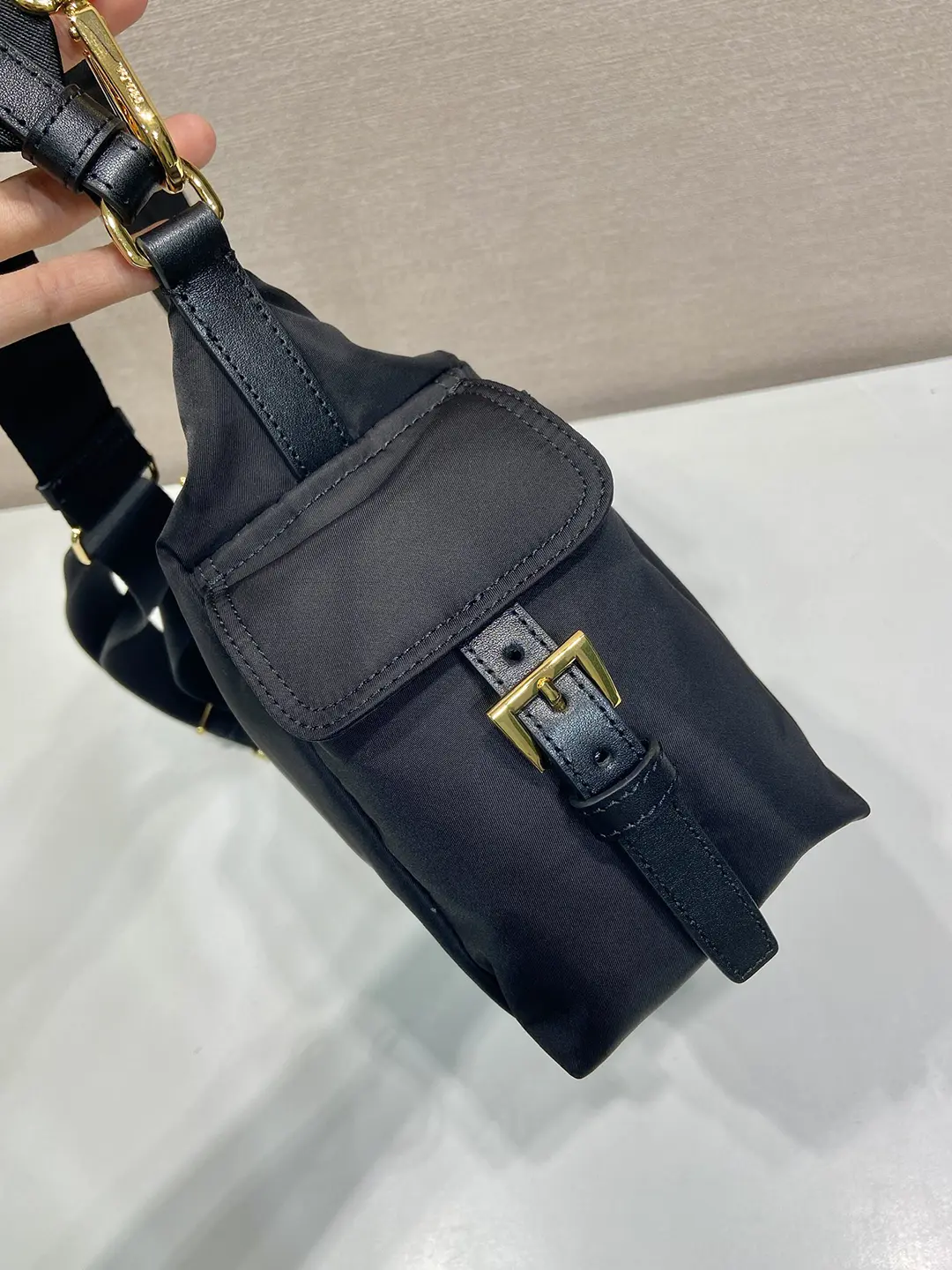 Prada Re-Nylon explore普拉達小號黑色尼龍探索包1BC264 - Image 5