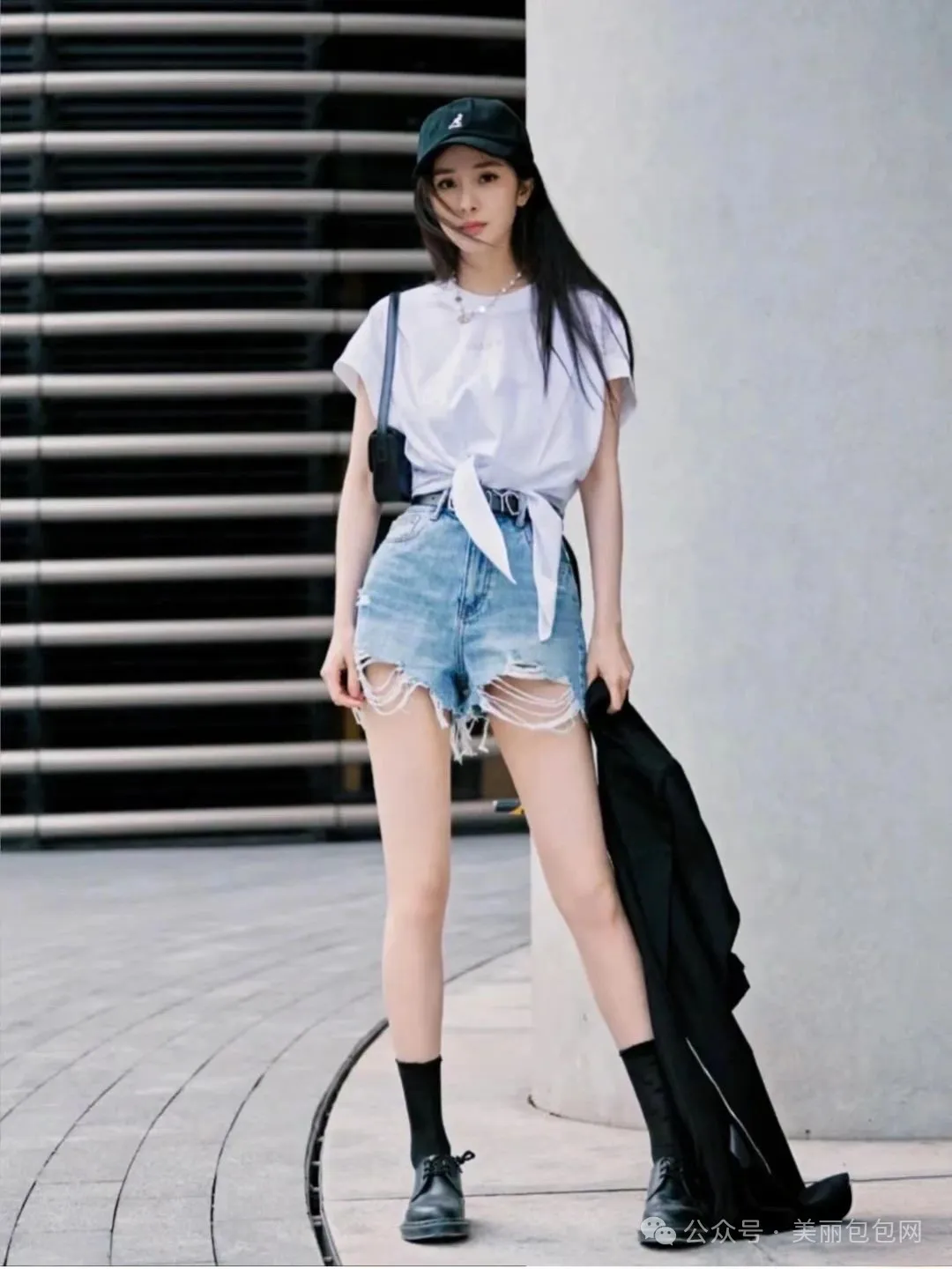 杨幂夏季街拍 为啥她随便穿穿就很出片？ 1