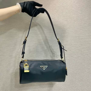 prada Tessuto Locker鎖頭包 Re-Nylon黑色尼龍立方體枕頭包1BC233 - Image 2