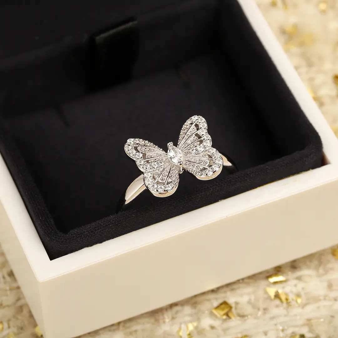 de beers au750 54戴比爾斯鉆戒 銀色蝴蝶施華洛鑲鉆戒指 - Image 4