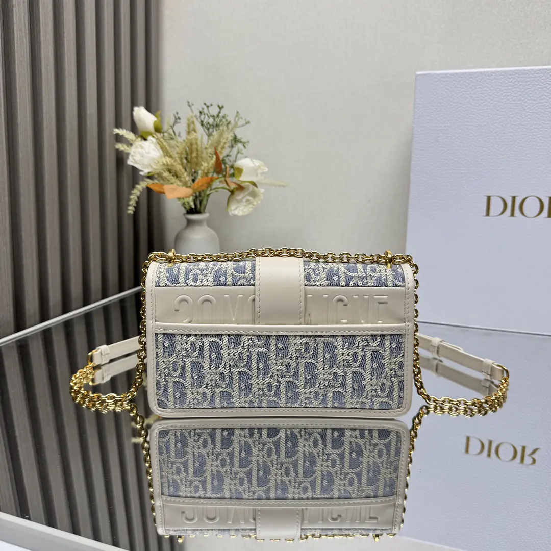 dior montaigne蒙田酒椰草系列 牛仔藍 迪奧女士小號鏈條包9207 - Image 8