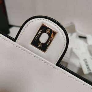 chanel cf mini 香奈兒口蓋包 熊貓色 小羊皮 銀扣 5151 - Image 3