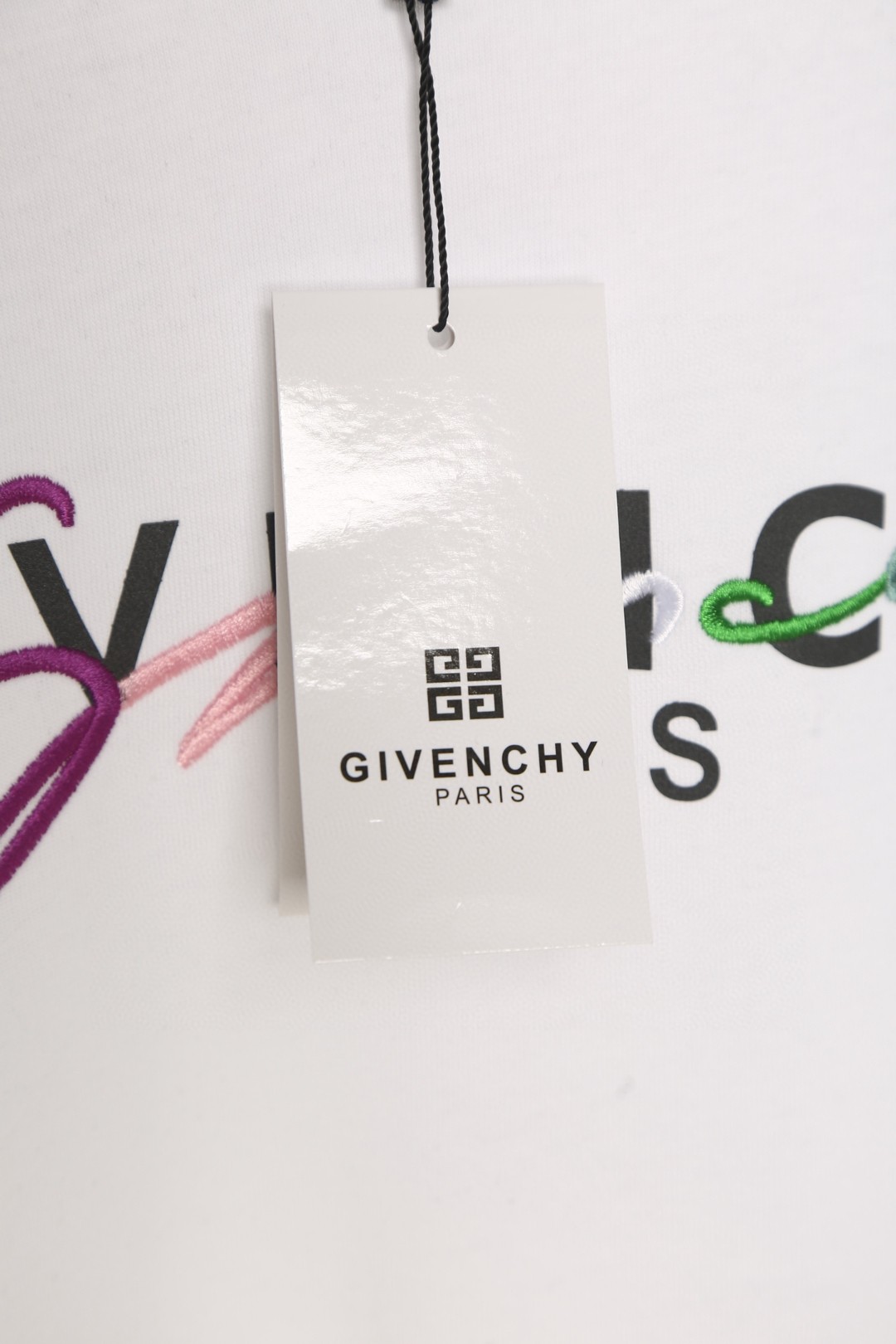 GIVENCHY纪梵希短袖T恤 经典彩虹立体印花刺绣 6658