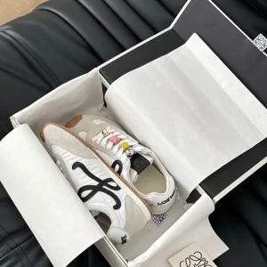 楊冪同款Loewe羅意威德訓運動鞋 臟臟鞋 黑標 白色絨面皮拼織布 糖果鞋帶 - Image 9