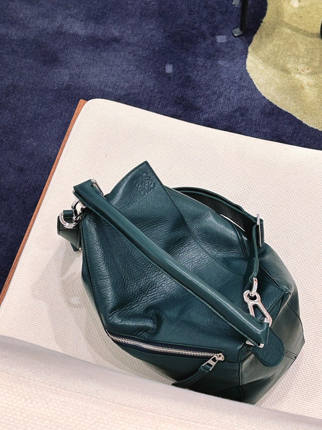王一博同款 loewe puzzle 32 罗意威大号几何包 常青綠 鹿皮 052446 - Image 12