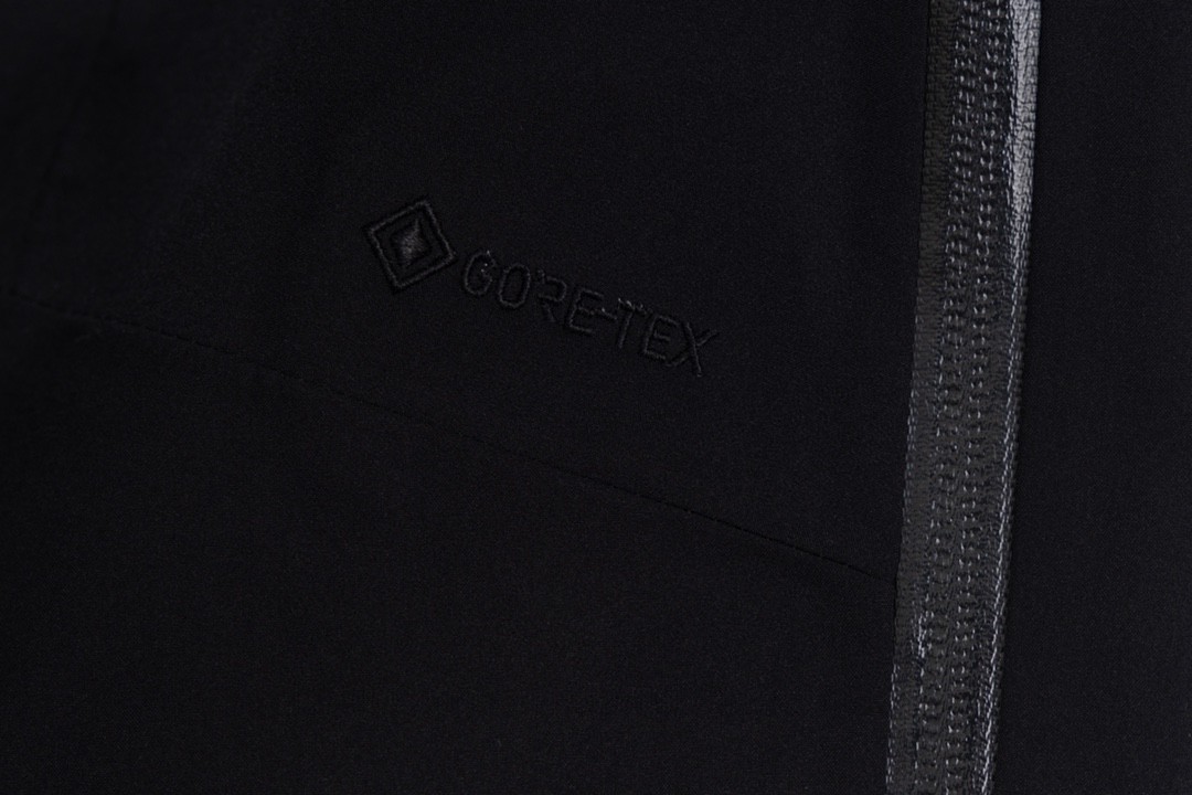 Arcteryx Beta Pants始祖鸟冲锋裤 半开拉链硬壳防水 休闲运动长裤 - Image 9