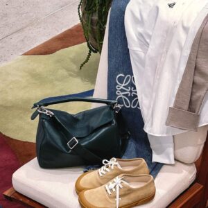 王一博同款 loewe puzzle 32 罗意威大号几何包 常青綠 鹿皮 052446 - Image 13