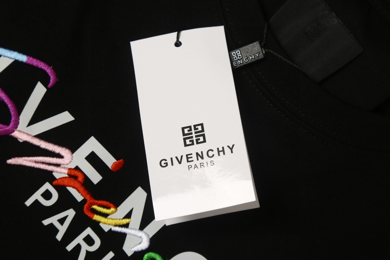 GIVENCHY纪梵希黑色短袖T恤 经典彩虹立体印花刺绣 6658 - Image 7