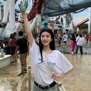 GIVENCHY纪梵希短袖T恤 经典彩虹立体印花刺绣 6658 - Image 4