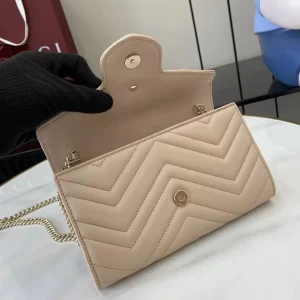 Gucci GG Marmont系列Woc鏈條錢包 杏色Matelassé絎縫牛皮 837745 - Image 8