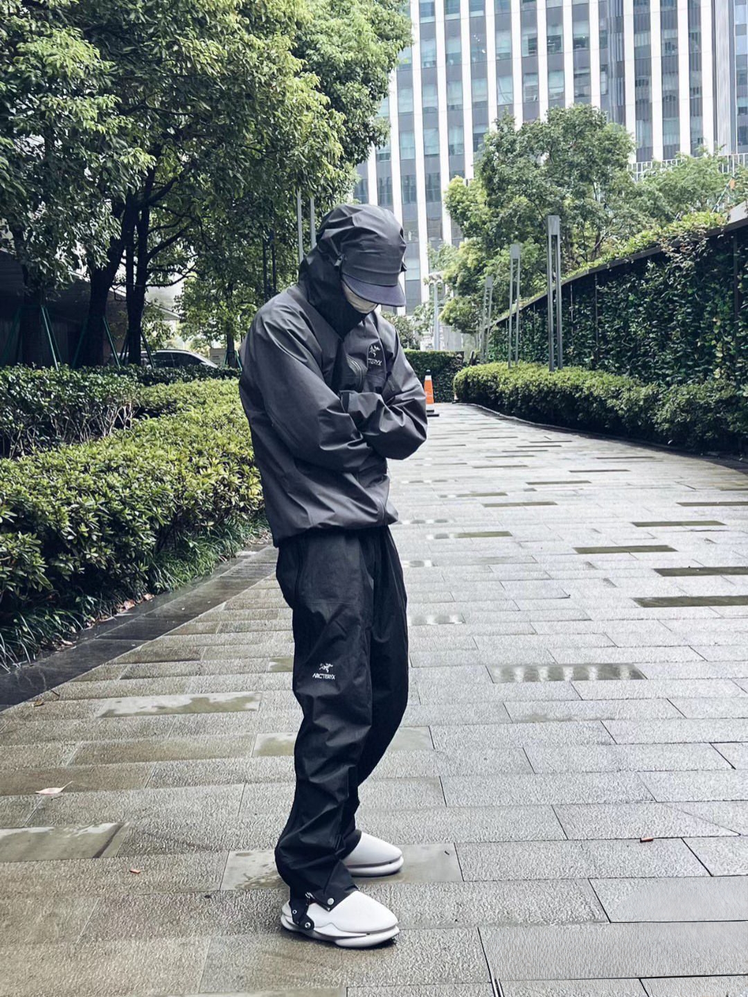 Arcteryx Beta Pants始祖鸟冲锋裤 全拉链硬壳防水运动长裤 - Image 4