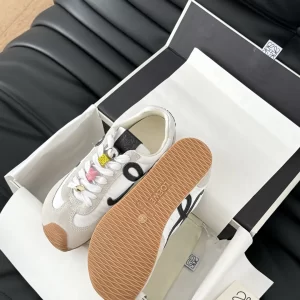 楊冪同款Loewe羅意威德訓運動鞋 臟臟鞋 黑標 白色絨面皮拼織布 糖果鞋帶 - Image 5