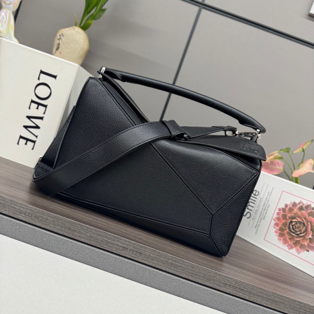 王一博同款 loewe puzzle 32 罗意威大号几何包 黑银 鹿皮 052446 - Image 3
