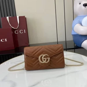 Gucci GG Marmont系列Woc鏈條錢包 美拉德棕色Matelassé絎縫牛皮 837745